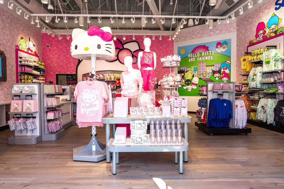 La nueva Sanrio Smile Shop celebra todo lo relacionado con Sanrio y Hello Kitty y sus amigos más cercanos, Cinnamoroll, Keroppi, Kuromi, My Melody, Badtz-maru y Chococat.