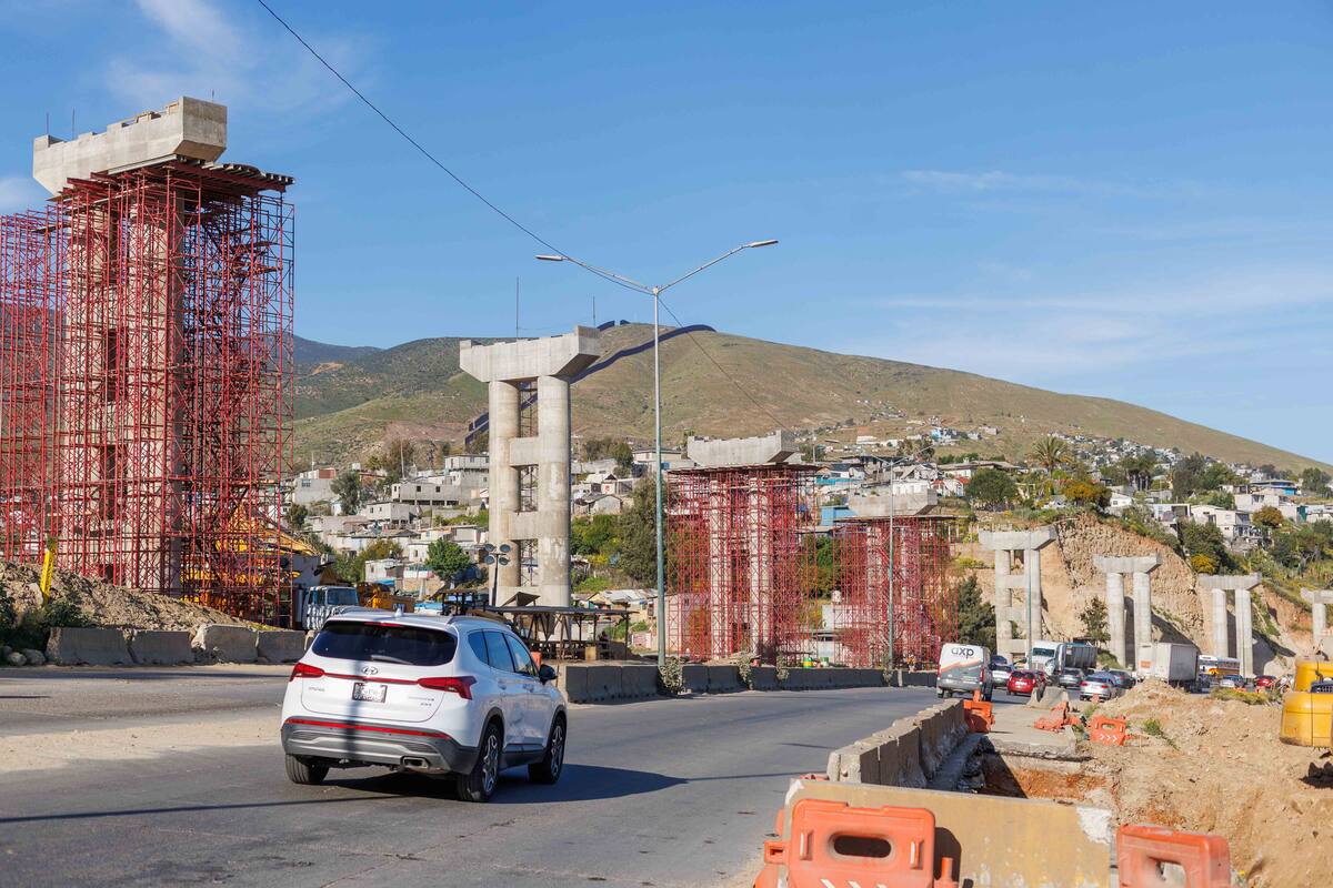 Urge actuación de agencias de EU para terminar Garita Otay II