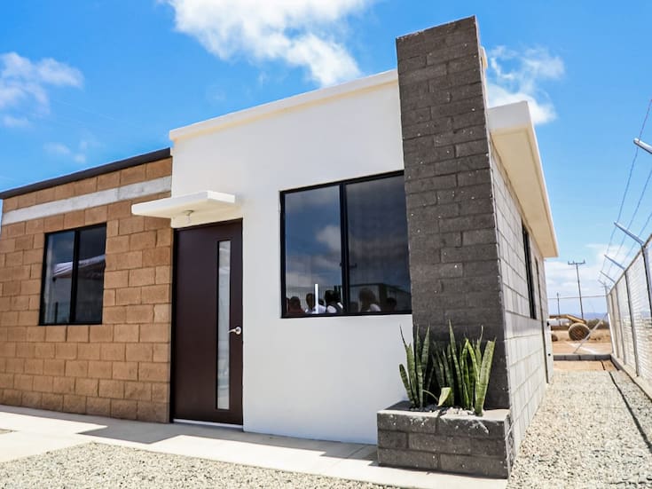 Avanza colocación de viviendas de bajo costo en San Quintín