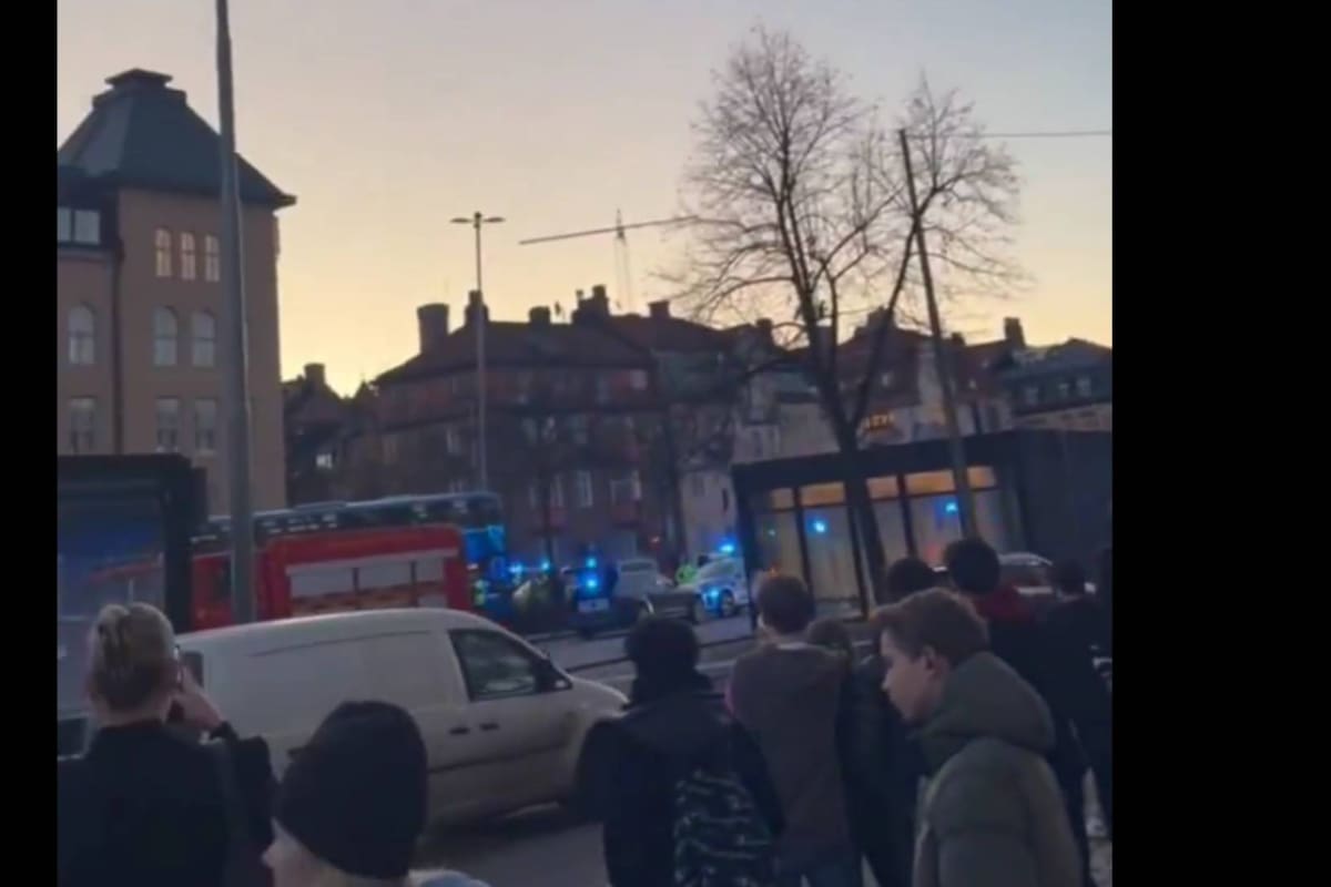 Tragedia en Estocolmo: Al menos tres muertos luego que un autobús se estrellara contra una parada