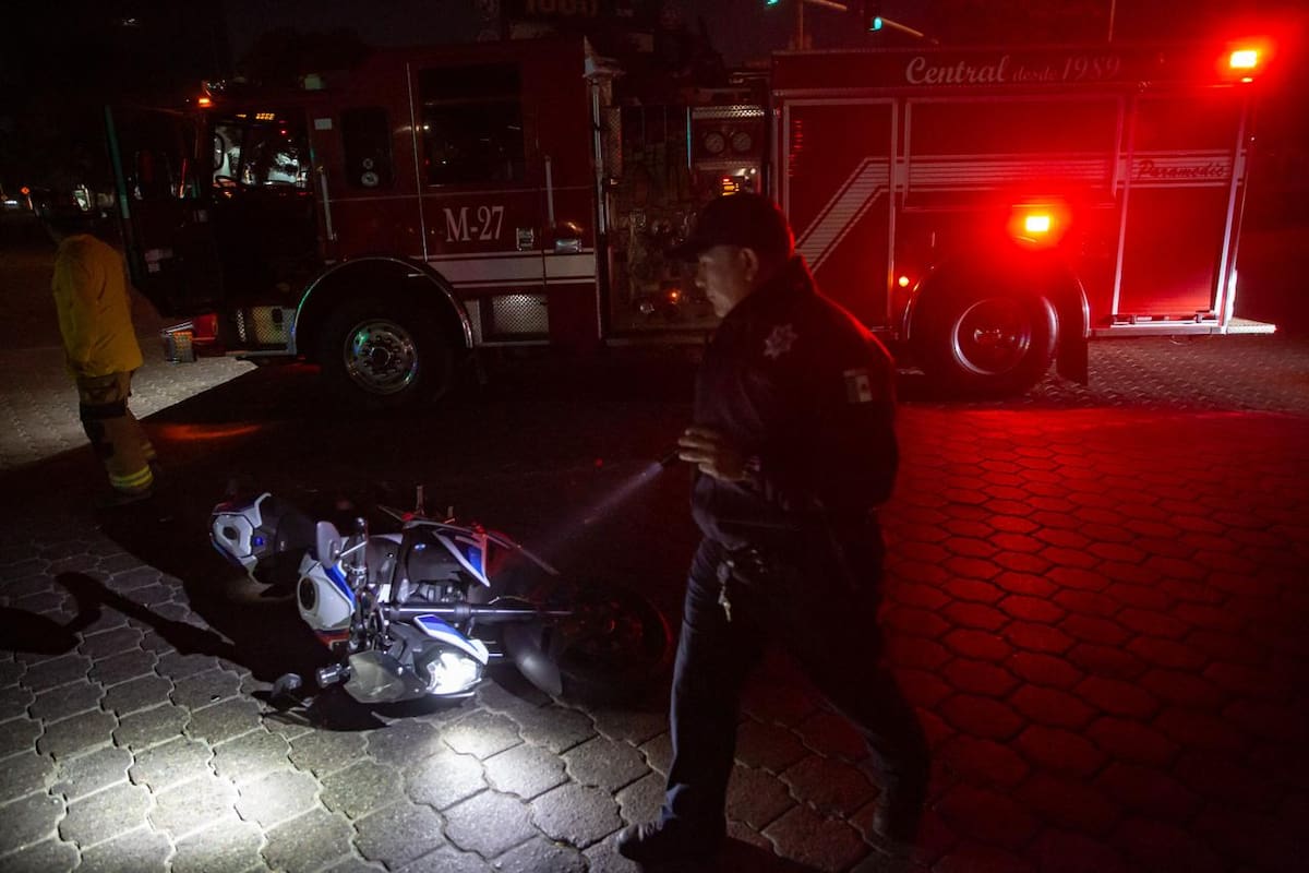 Se lesiona motociclista tras choque en Zona Río, responsable se da a la fuga