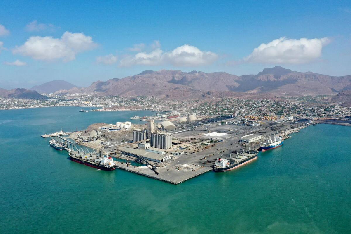 Avanza modernización del puerto de Guaymas