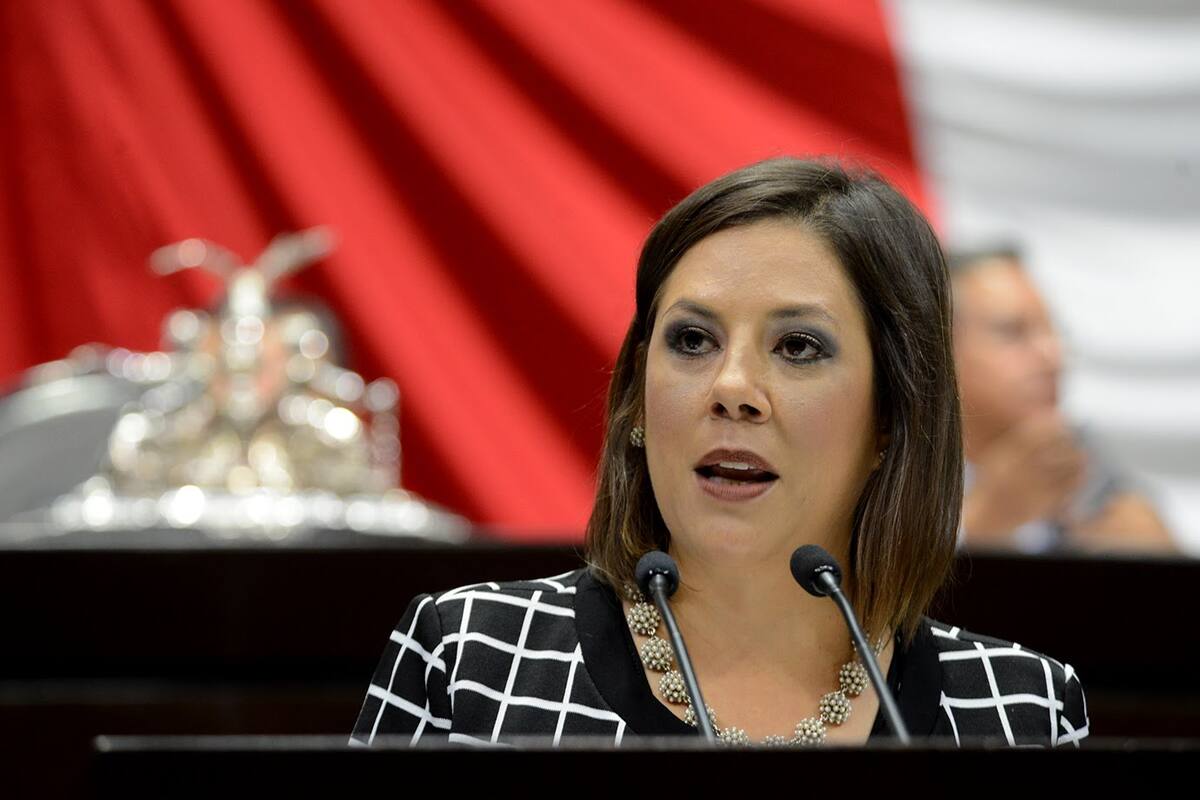 Exige Gina Cruz renuncia de Alfonso Durazo