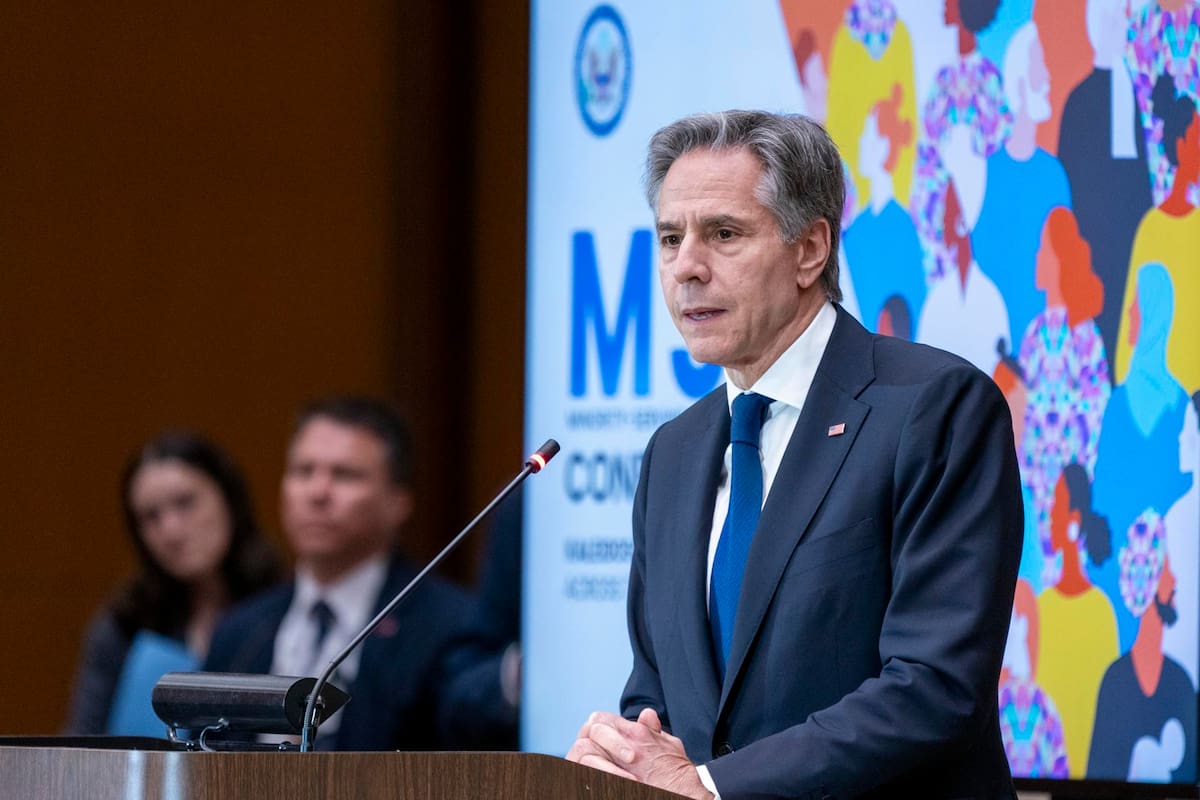 Blinken: Estados Unidos “no está implicado en operaciones ofensivas” contra Irán