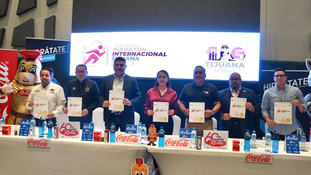 En rueda de prensa celebrada en el Salón Esmeralda del Quartz Hotel & Spa, se dieron a conocer los detalles del 29 Medio Maratón Internacional de Tijuana.