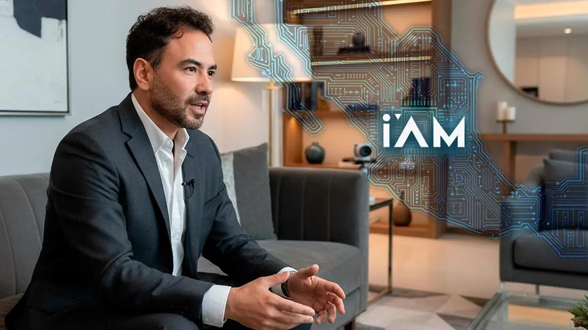 “Nuestro objetivo fue claro: desarrollar una inteligencia artificial hecha en México, para México", afirmó Raúl Manzano Díaz, fundador y CEO de IAMEX. | Crédito: Cortesía de IAMEX