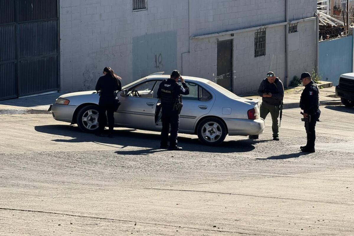 Homicidios Tijuana: Ejecutan a persona a bordo de un vehículo en la Libertad