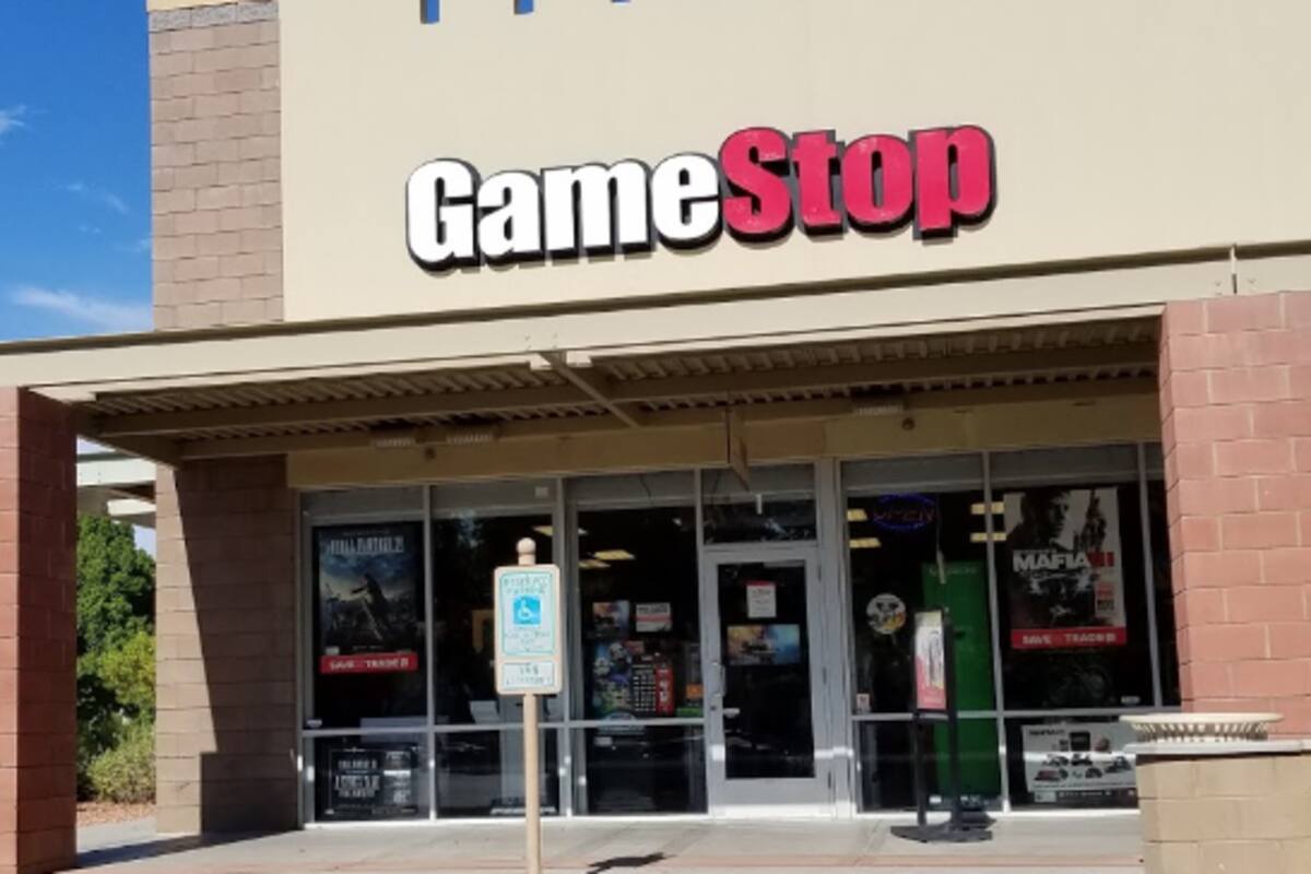GameStop 'resucita' y crece más del 100% en unas horas
