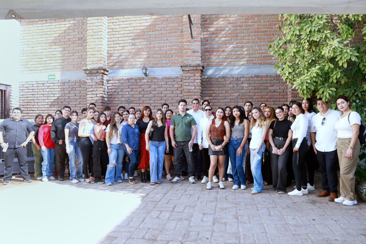 Froylán Gámez ofrece respaldo a jóvenes de Sonora y destaca programas de becas y capacitación