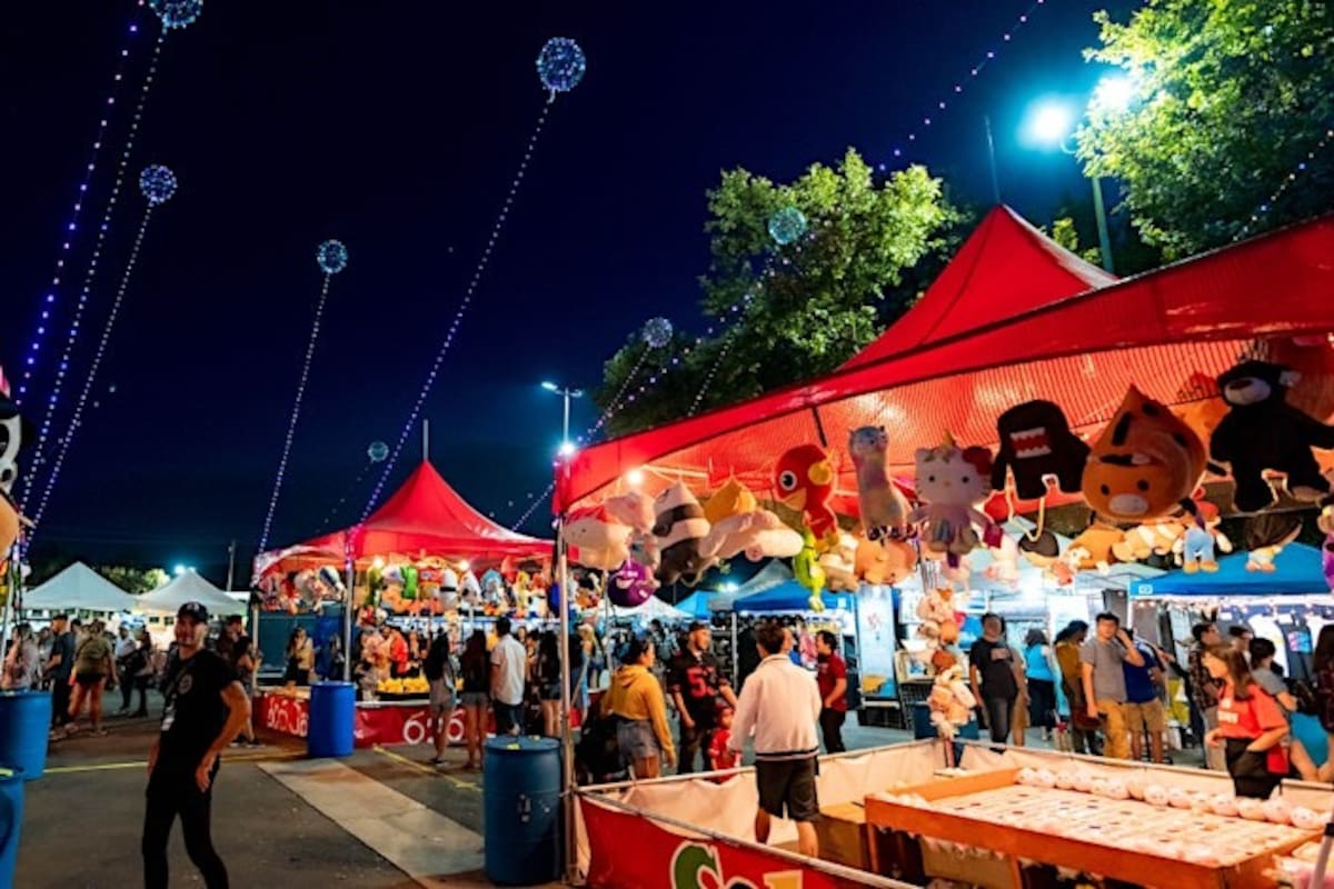 Disfruta del 626 Night Market San Diego