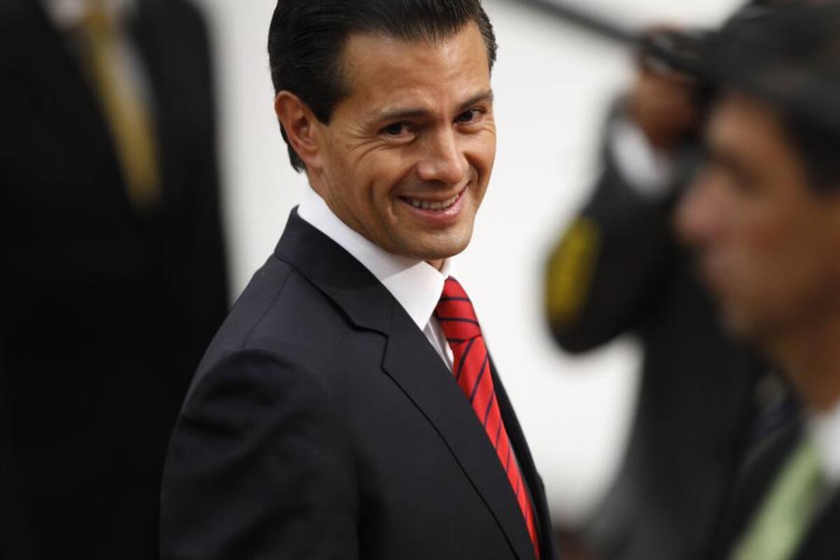 Proponen a Enrique Peña Nieto para darle la Medalla Belisario Domínguez