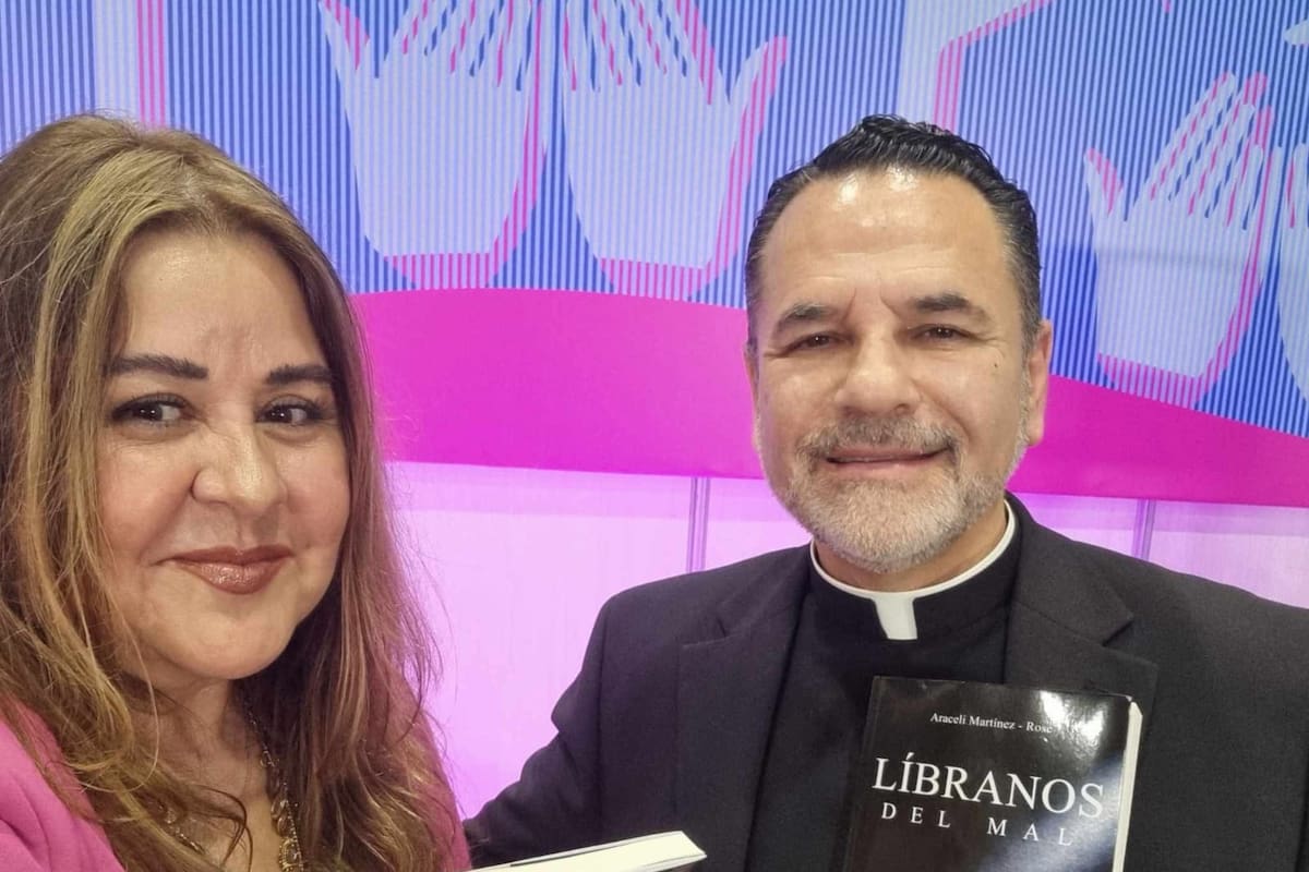 Presenta Araceli Martínez “Líbranos del mal” con tintes de novela y narrativa de crimen real con enfoque religioso
