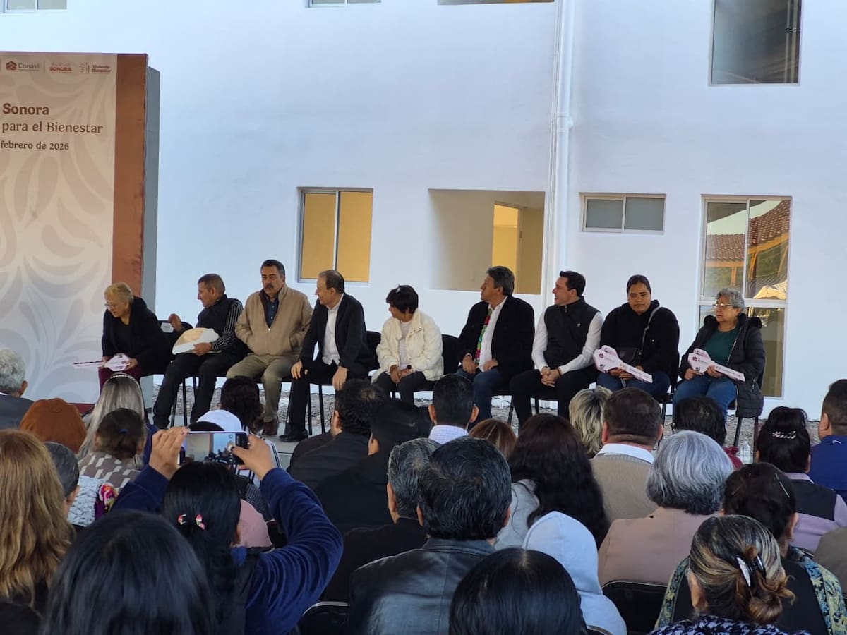 Entregan en Cajeme las primeras 48 Viviendas del Bienestar. Foto: Especial