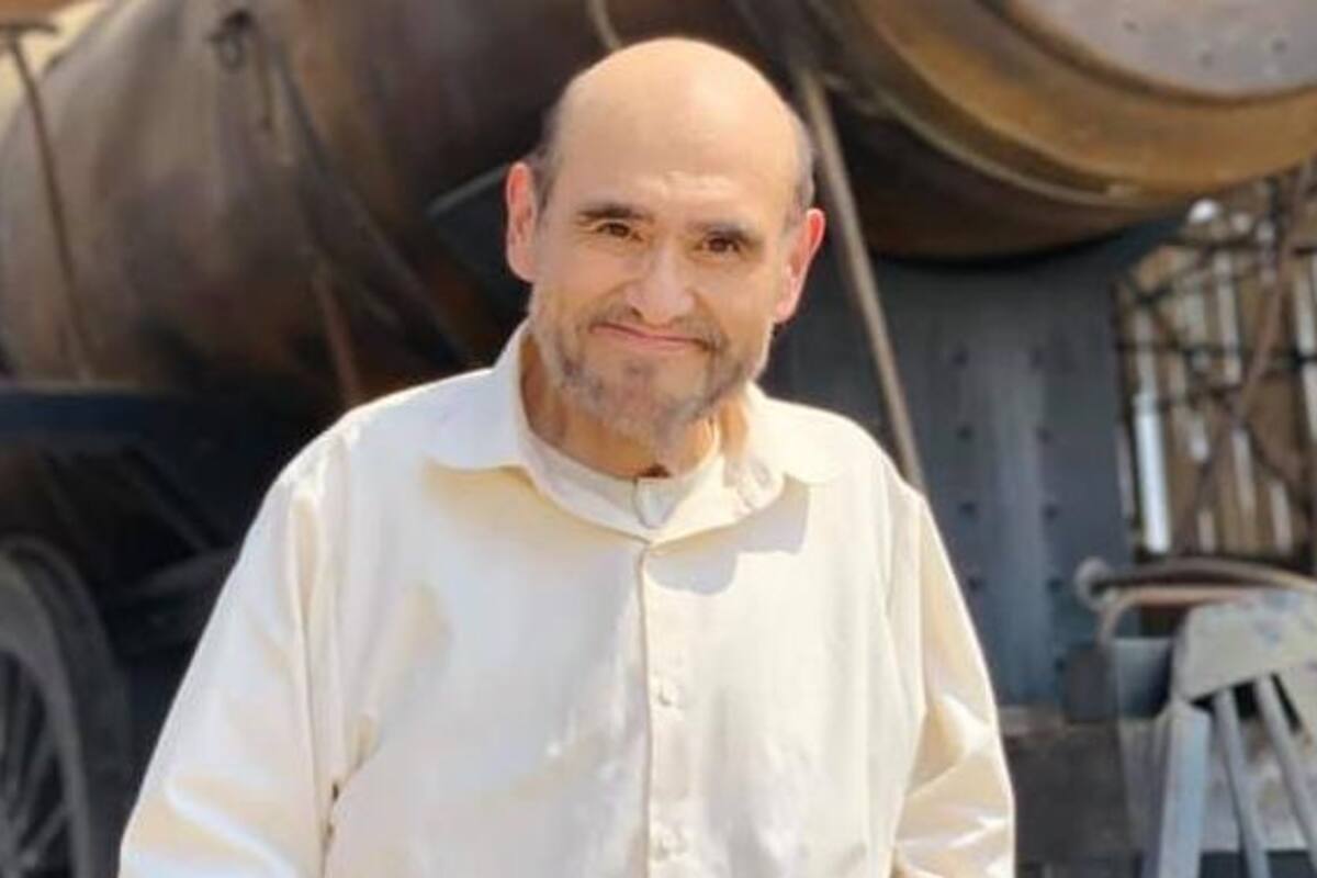 Por crisis económica, Édgar Vivar vende saludos virtuales