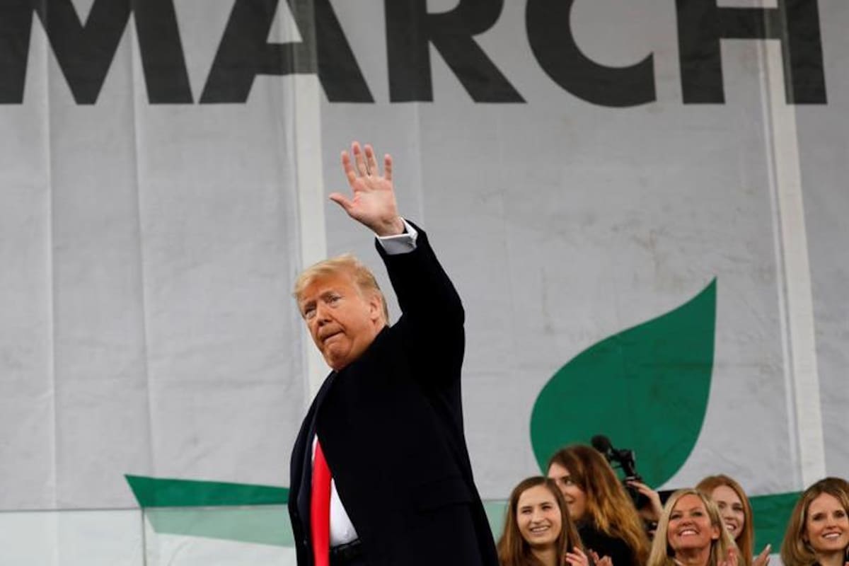Trump "orgulloso" de ser el primer presidente en marcha Pro Vida
