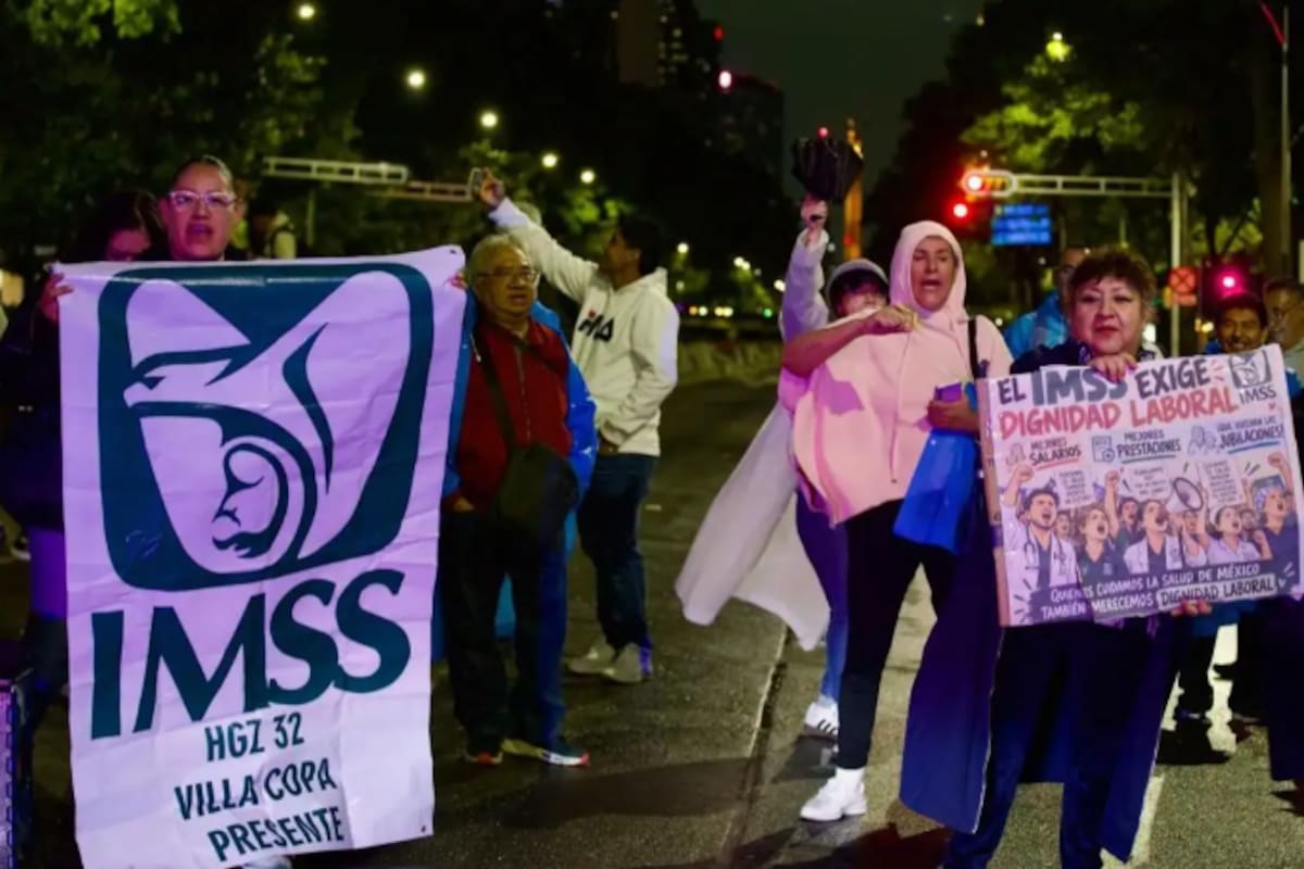 Trabajadores del IMSS convocan a paro nacional tras rechazar aumento salarial; protestas afectan vialidades en CDMX y Querétaro