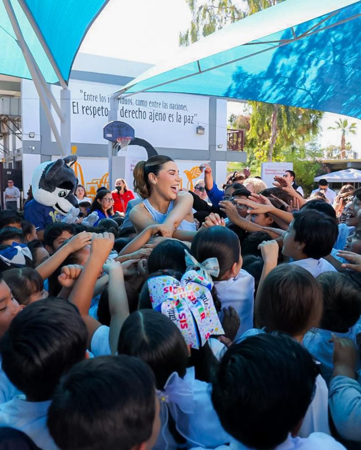 Más de 8 mil equipos de aire acondicionado han sido instalados en escuelas del estado, beneficiando principalmente a estudiantes de Mexicali y San Felipe. Foto: Cortesía