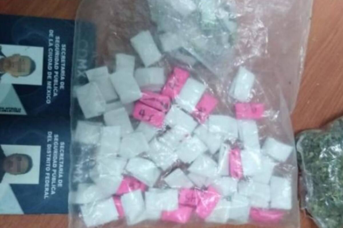 Detienen a policías con droga y aliento alcohólico en CDMX