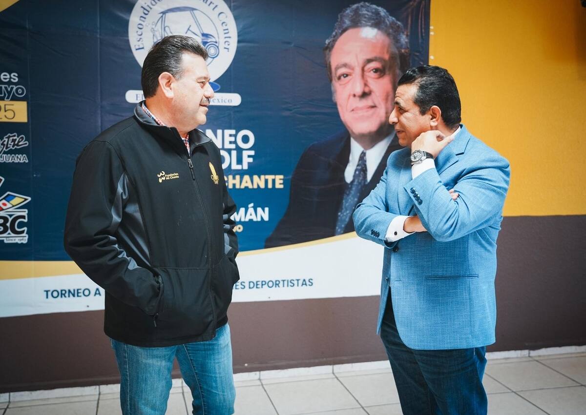 Abelardo Peña, presidente de Fundación Mi Chante y Jorge García, director general de Command Center.