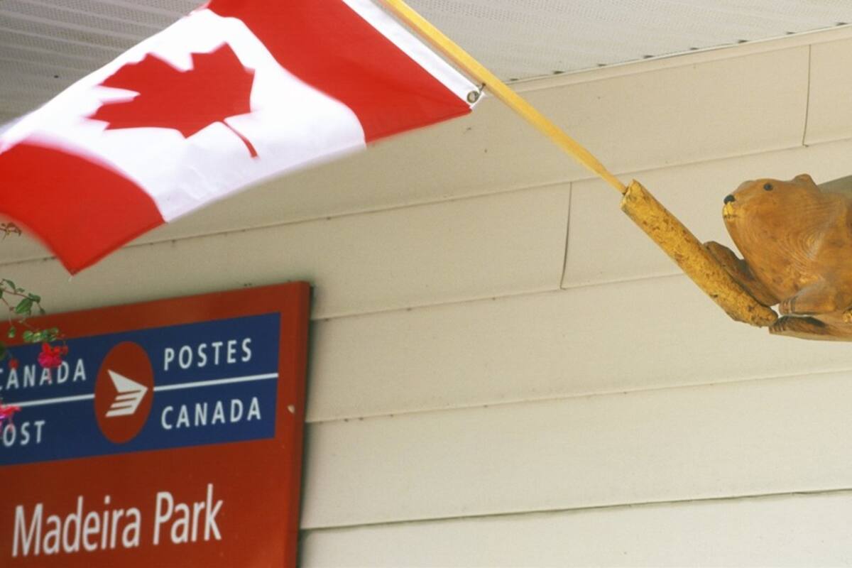 Recibe un envío postal con 8 años de retraso