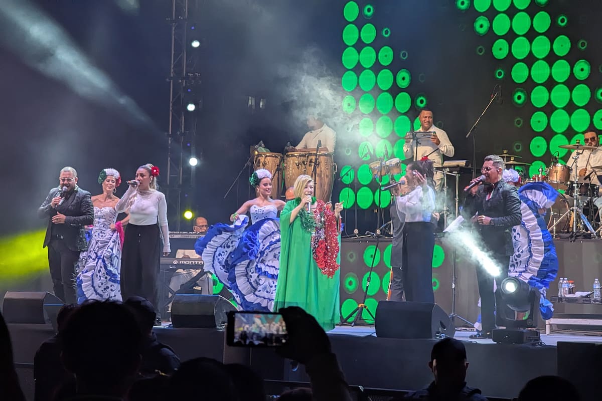 Ameniza Margarita “La Diosa de la Cumbia” las festividades patrias
