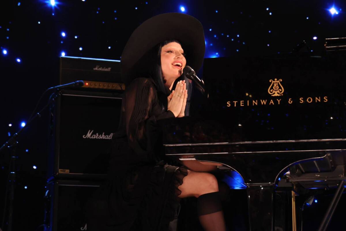 Lady Gaga estrena nueva canción durante concierto benéfico en Los Ángeles