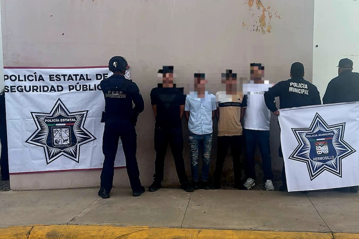 Intentan subir por la fuerza a un joven a un auto y terminan detenidos con 80 envoltorios de cocaína en Hermosillo