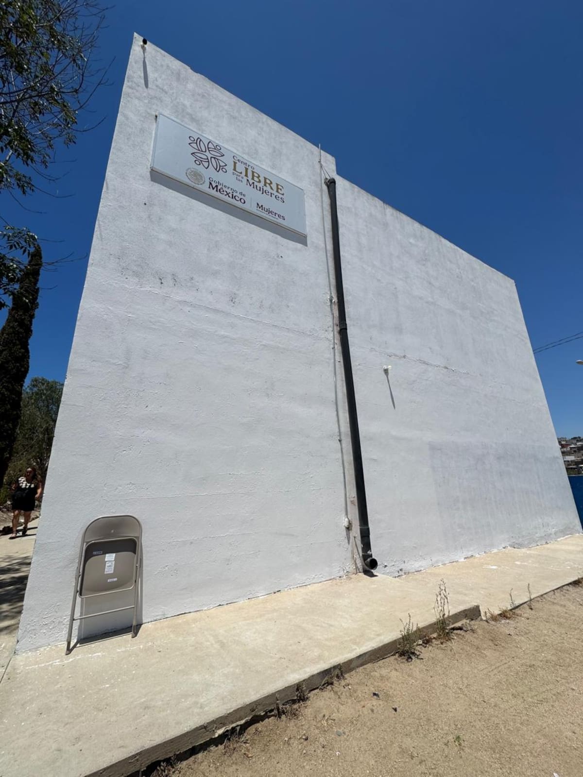El Centro Libre para las Mujeres inició operaciones en Rosarito con servicios gratuitos de apoyo psicológico, jurídico y actividades para prevenir la violencia de género.
Fotos: Carmen Gutiérrez.