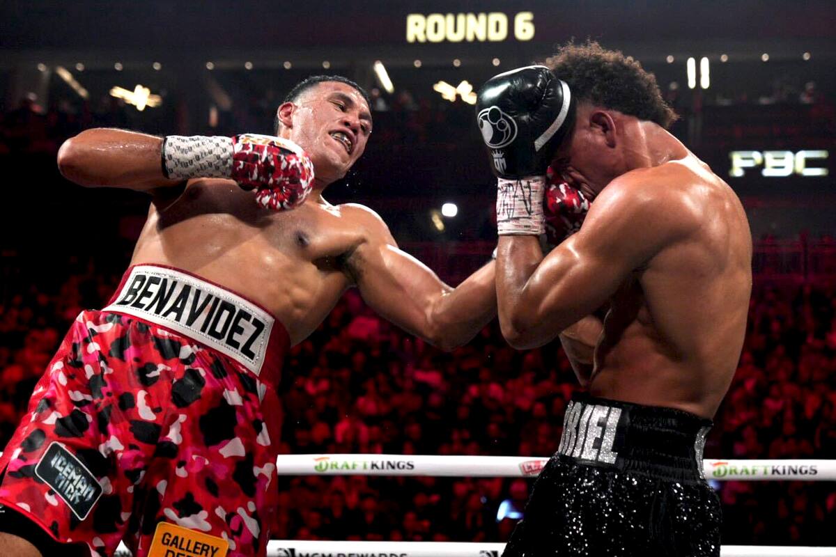 David Benavidez sigue invicto y vence a Morrell en una guerra de poder a poder