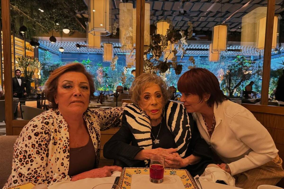 Alejandra Guzmán habla de convivencia y cuidados que le da a Silvia Pinal