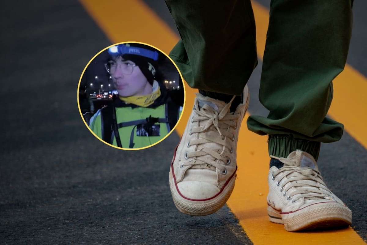 Un joven de 18 años empezó a caminar 32 km diarios (más de 6 horas) como trayecto a la escuela en una campaña para recaudar más de 370 mil pesos con la intención de financiar bicicletas para estudiantes que viven lejos y deben recorrer largas distancias para asistir a clases