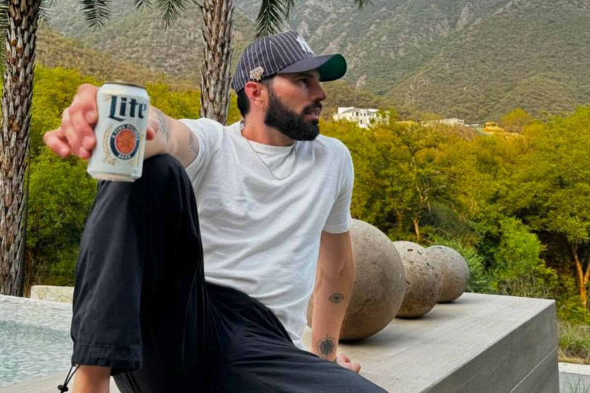 Poncho de Nigris explota contra usuaria que lo criticó por descansar sin sus hijos