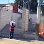 Un hombre en Puebla casi logró burlarse de la ley al no tener permisos de construcción en una zona residencial de la cual era vecino; ya había sido sancionado en 2013 y ahora enfrenta clausura y advertencia de posible cárcel por hasta 2 años