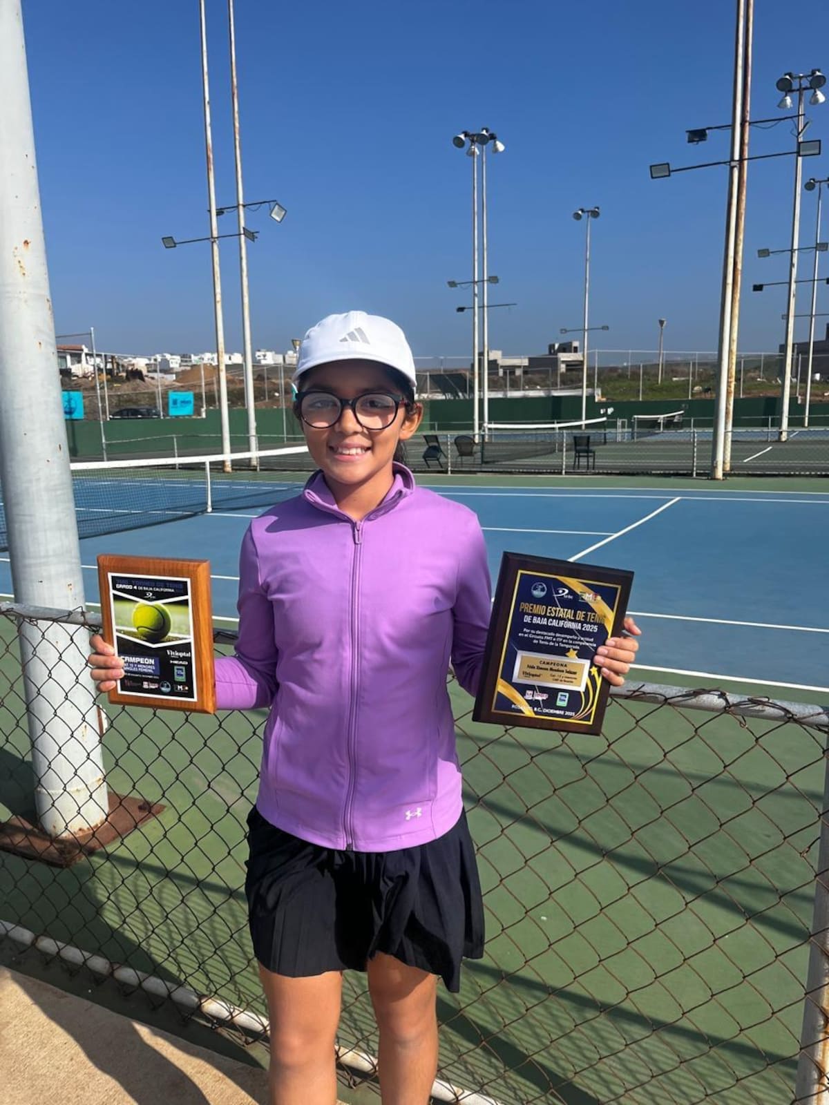 Con 12 años, Frida Mendoza cerró el año como la jugadora número uno estatal en su categoría. Foto: Cortesía