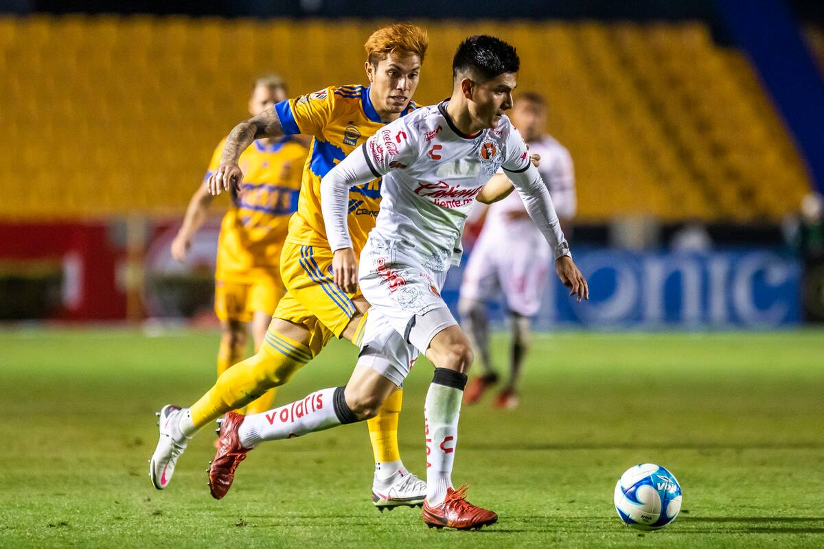 Se acabó el invicto de Xolos; caen 3-2 vs Tigres