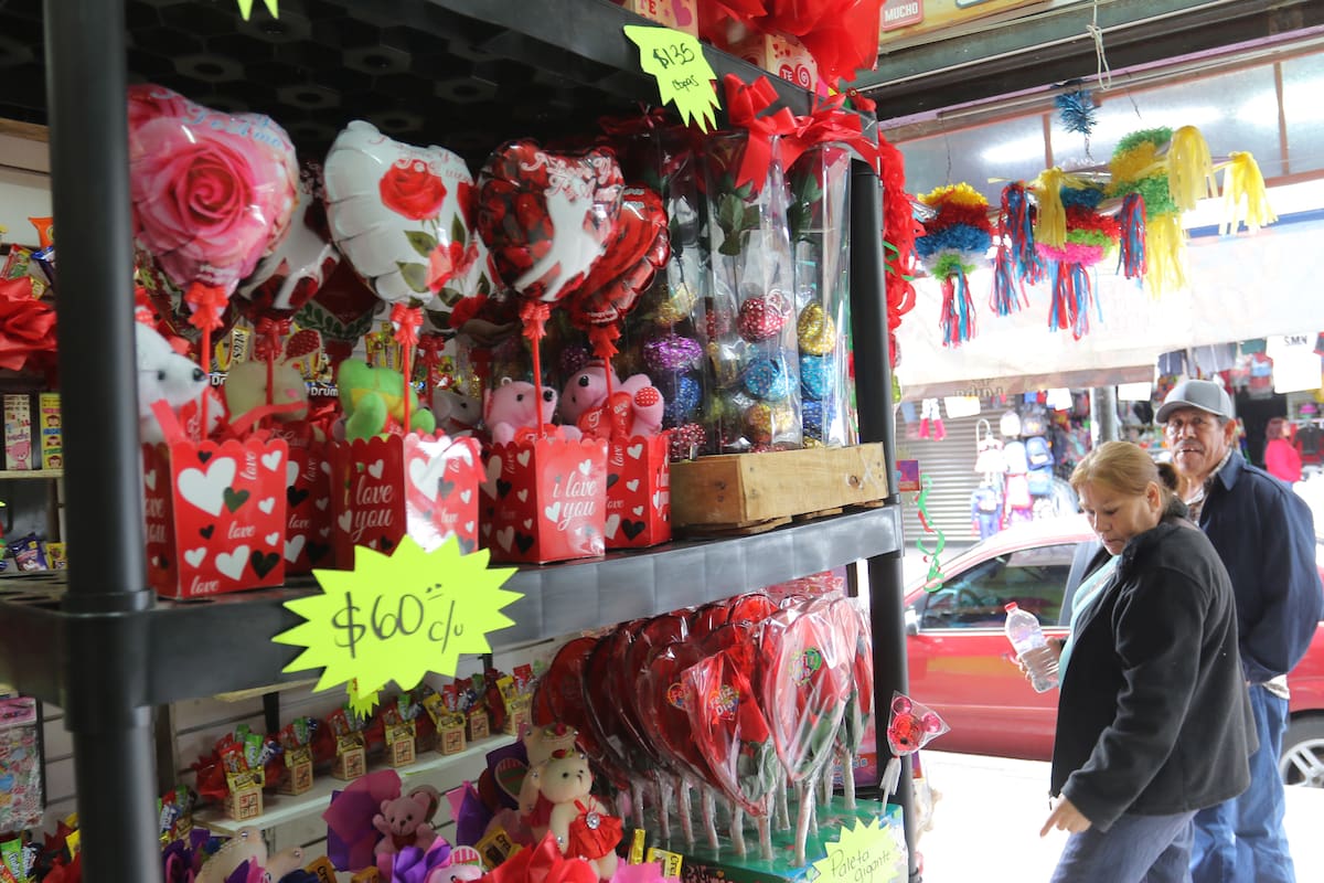 ¿También tú, Cupido?, estiman cueste hasta 2 mil 440 pesos festejar Día del Amor y la Amistad