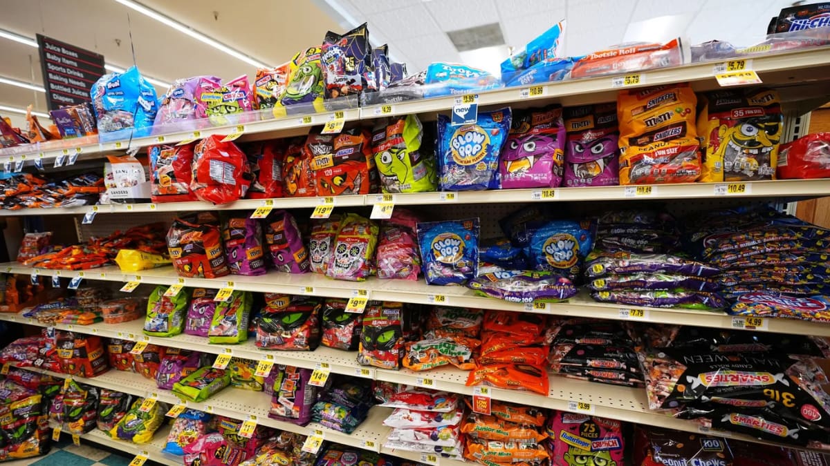 Un estudio con casi 9 mil adultos encontró más señales de daño vascular cerebral entre quienes consumían más alimentos ultraprocesados, como refrescos, cereales azucarados y sopas instantáneas, un hallazgo que pone atención en la dieta desde la mediana edad