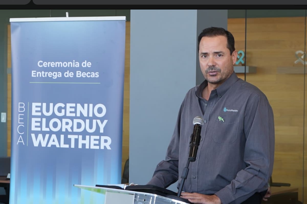 AutoPasión impulsa el talento universitario con la Beca Eugenio Elorduy Walther