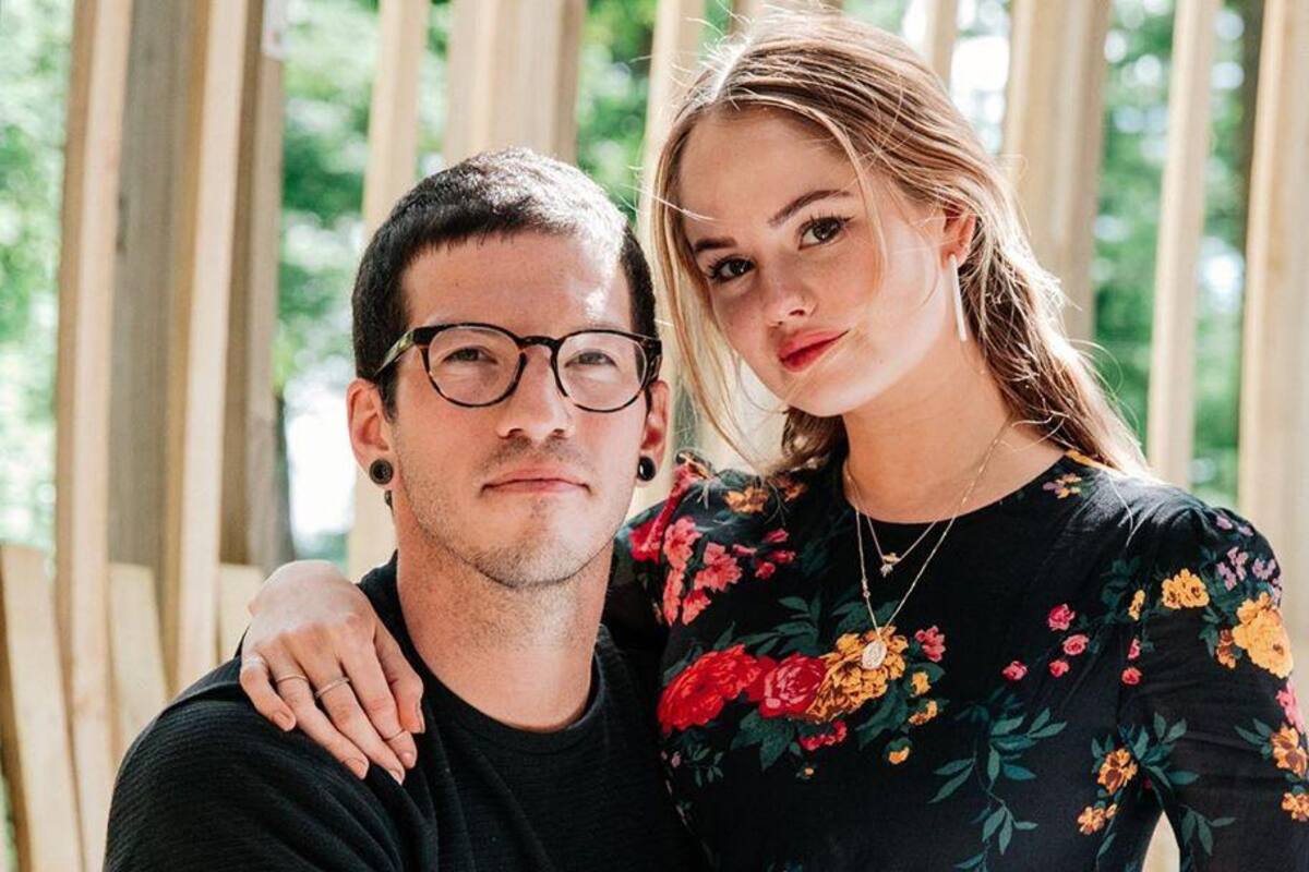 Debby Ryan se casó en secreto con Josh Dun