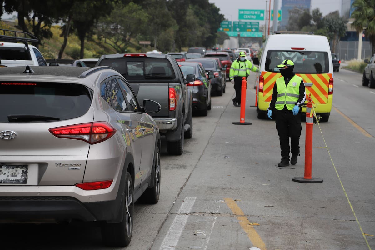 Reubican a “Minions” para mejorar movilidad en zonas de alto tráfico de Tijuana