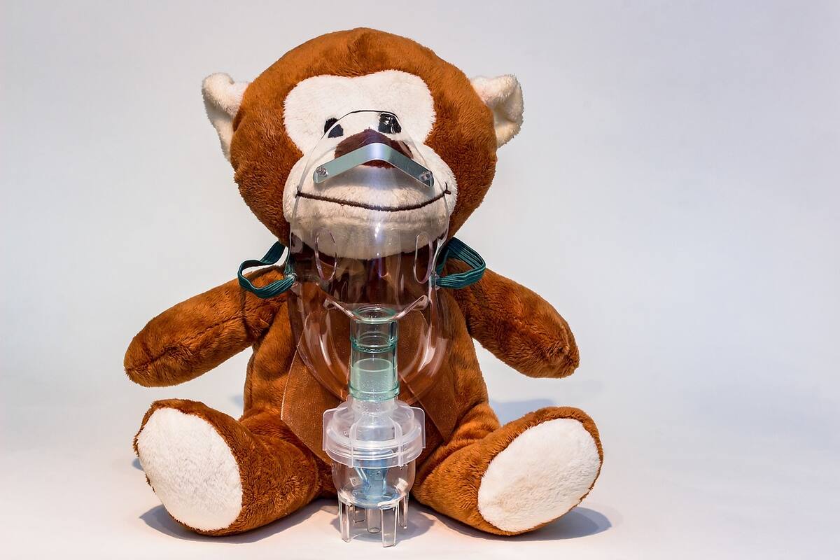 Padres deben aprender a identificar la neumonía en los niños: Infectóloga