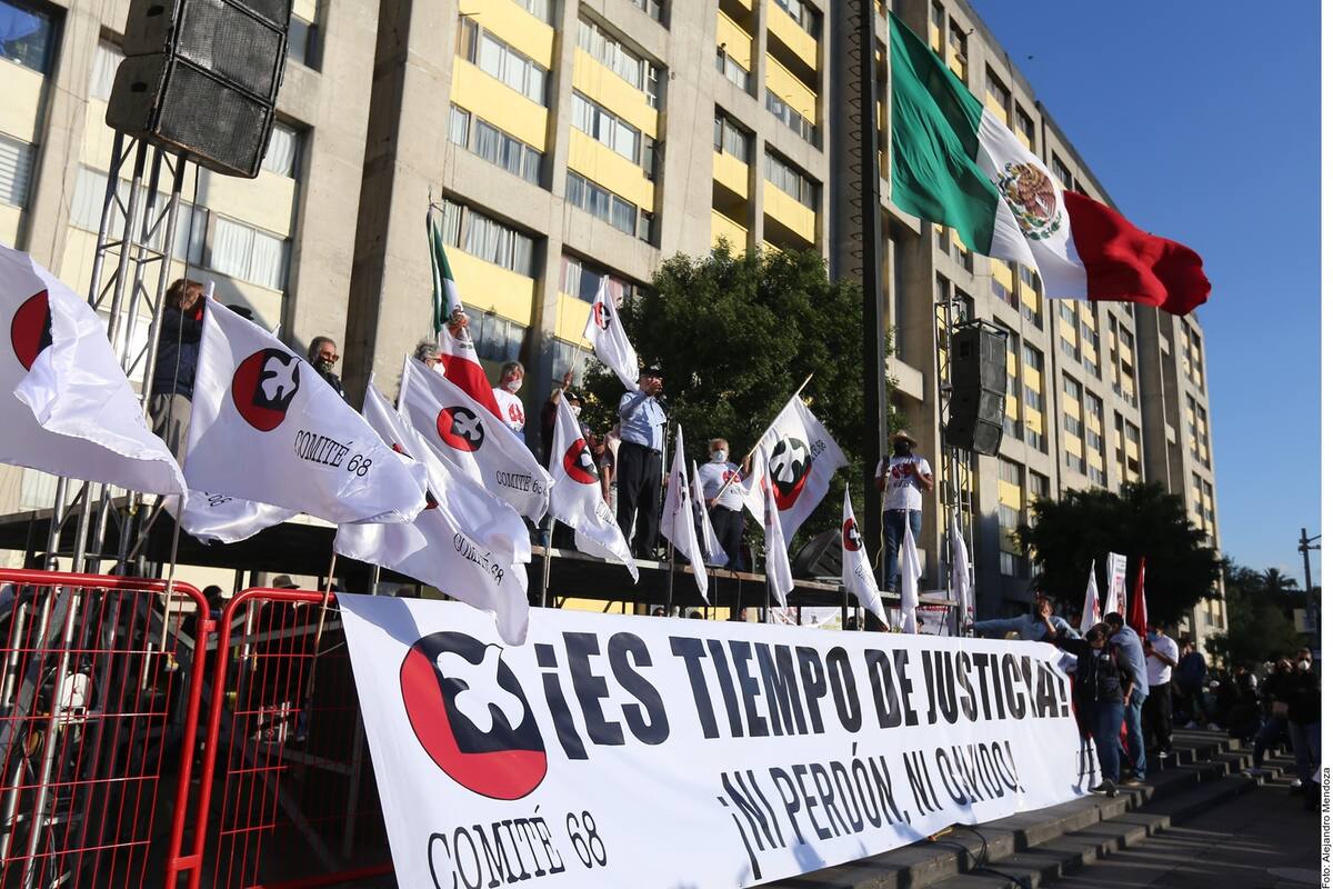 Efemérides del 2 de octubre: Decenas de estudiantes son acribillados a tiros por el Ejército en Ciudad de México en la Matanza de Tlatelolco