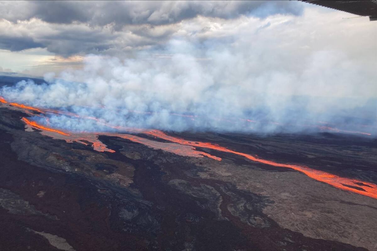 Mauna Loa: Nativos hawaianos creen que los volcanes están vivos y deben ser tratados como personas, con distintos derechos y responsabilidades.