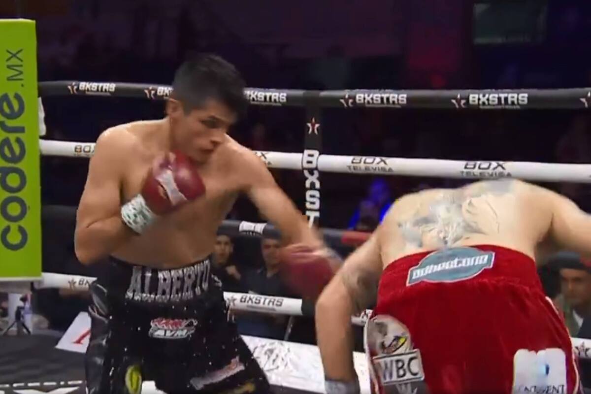‘Canelito’ sufre brutal nocaut ante Alberto Mora en Guadalajara