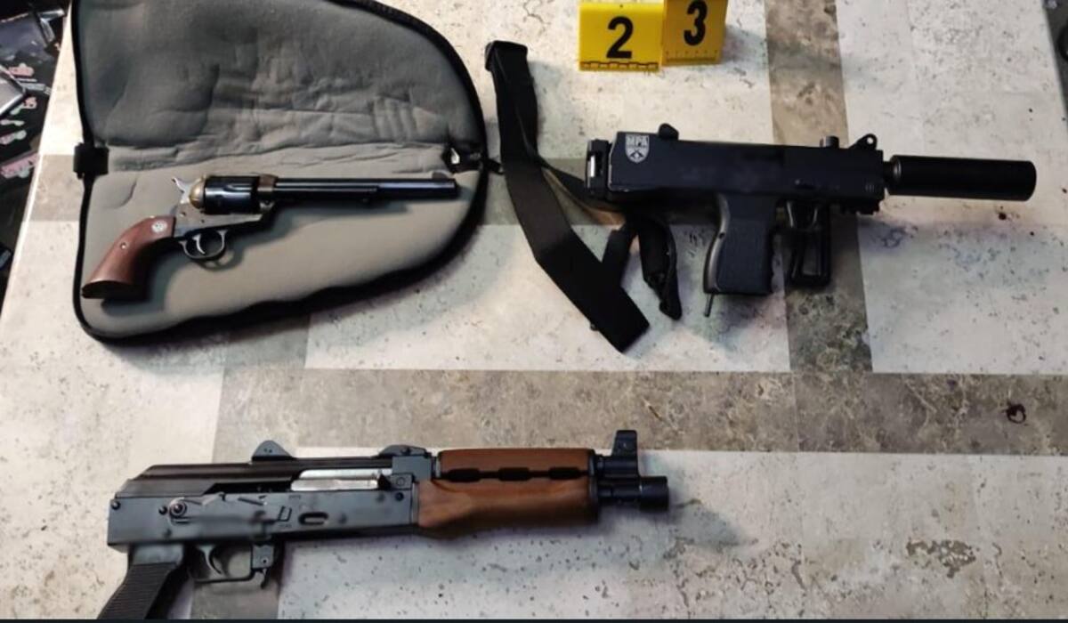 Armas