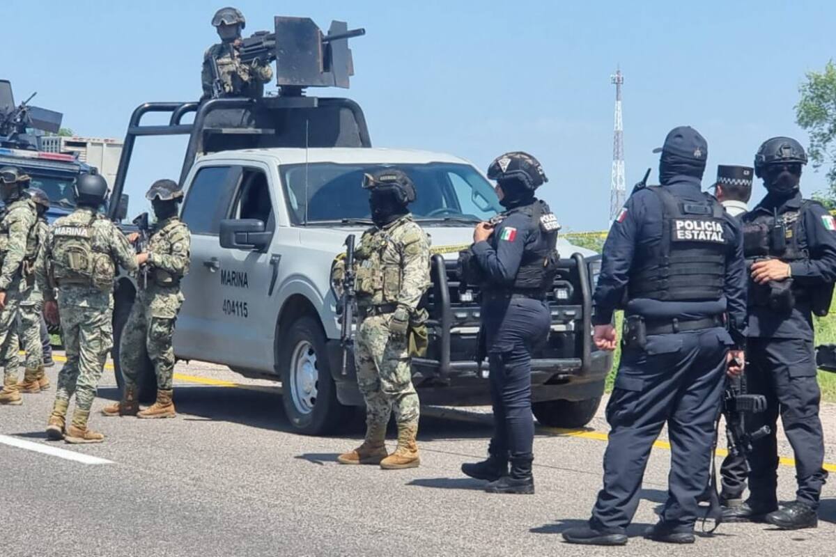 Encuentran tres cuerpos sin vida con indicios de violencia en la maxipista Culiacán-Mazatlán