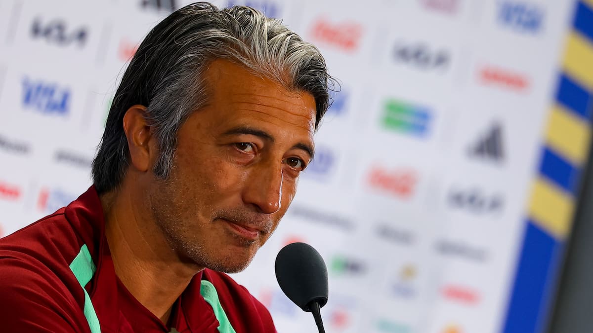 “Jugamos contra Argentina, 70 mil aficionados, el árbitro y el VAR”, afirma Murat Yakin, DT de Suiza, tras la eliminación del Mundial 2026