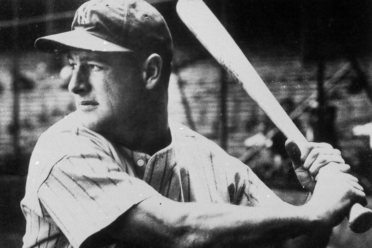 Venden bat de Lou Gehrig en más de un millón dólares