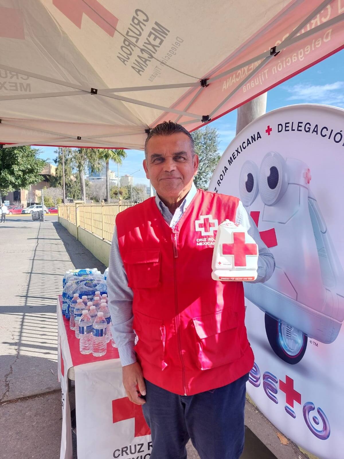 Alberto Quintanar Hernández, director de la Cruz Roja delegación Tijuana.
