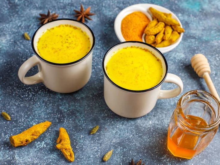 Cómo preparar leche dorada en casa de forma sencilla: receta práctica, beneficios reales y por qué es ideal para una alimentación ligera y saludable